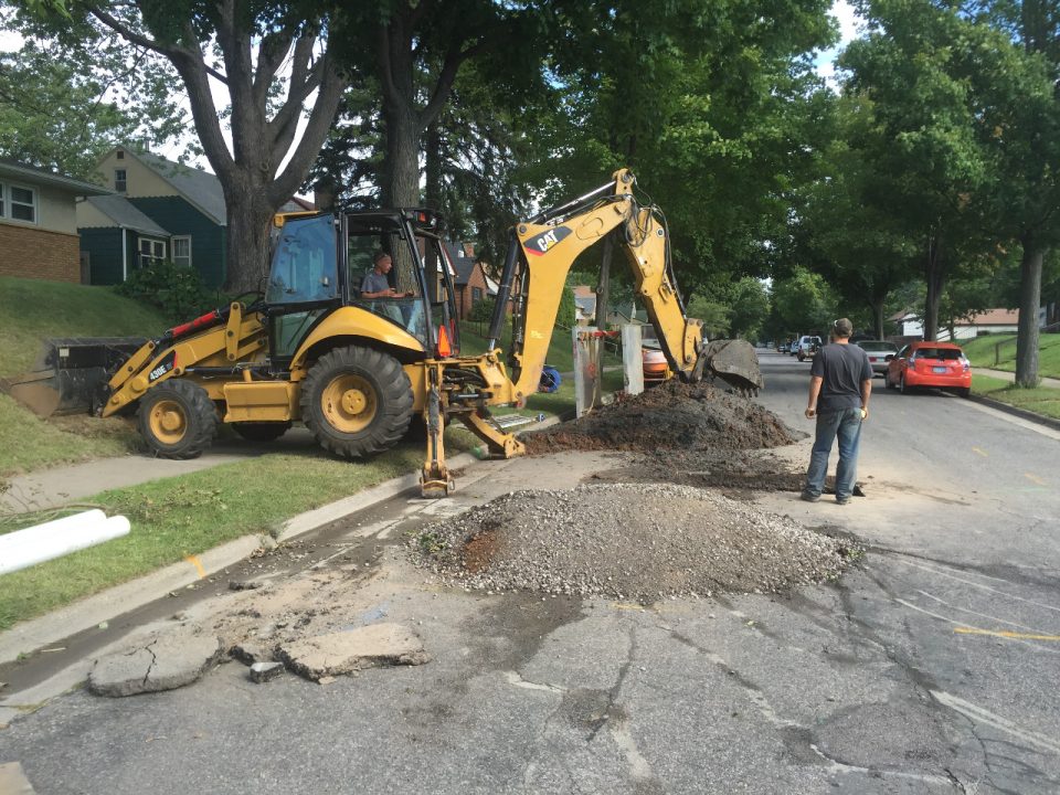 sewer pipe lining contractors